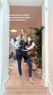 Millie Mackintosh feet photo thumbnail