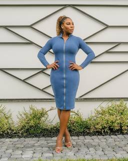 Serena Williams feet photo thumbnail
