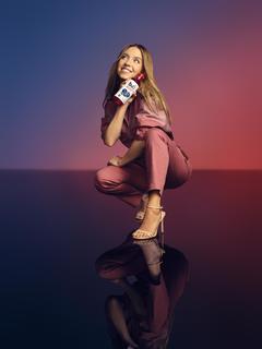 Sydney Sweeney feet photo thumbnail