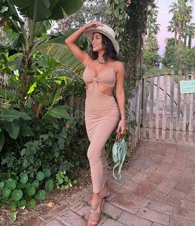 Arianny Celeste feet photo thumbnail