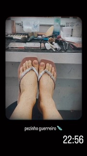 Sabrina Sato feet photo thumbnail