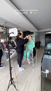 Tana Mongeau feet photo thumbnail