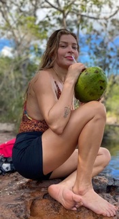 Grazi Massafera feet photo thumbnail