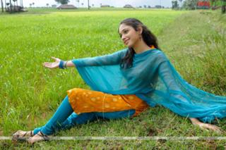 Tamannaah Bhatia feet photo 5