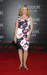 Virginia Madsen feet photo thumbnail