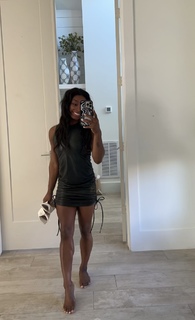 Simone Biles feet photo thumbnail