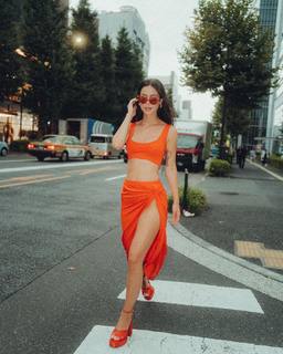 Lena Meyer-Landrut feet photo thumbnail