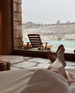 Lena Meyer-Landrut feet photo thumbnail