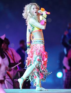 Shakira feet photo thumbnail