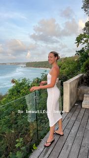 Charly Jordan feet photo thumbnail