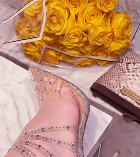 Thalía feet photo thumbnail