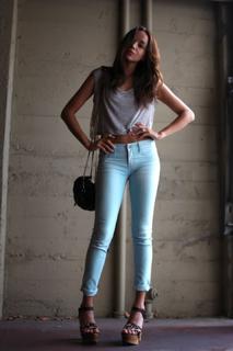 Ashley Madekwe feet photo thumbnail