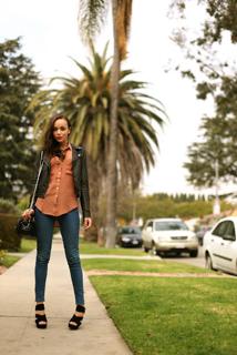 Ashley Madekwe feet photo thumbnail