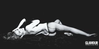 Kylie Minogue feet photo thumbnail