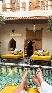 Ludovica Pagani feet photo thumbnail