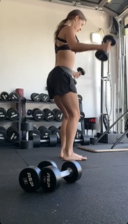 Amanda Cerny feet photo thumbnail