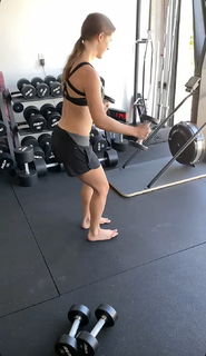 Amanda Cerny feet photo thumbnail