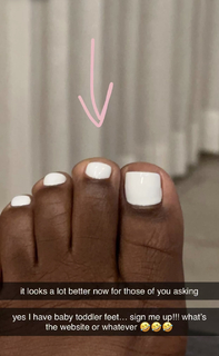 Simone Biles feet photo thumbnail