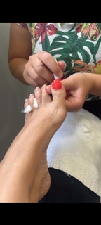 Karin Klemp feet photo thumbnail