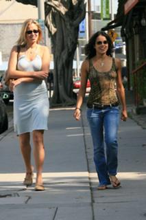Michelle Rodriguez feet photo thumbnail