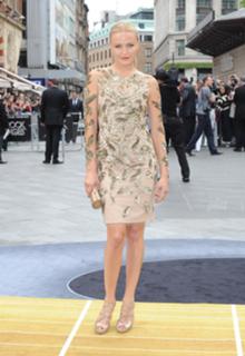 Malin Akerman feet photo thumbnail