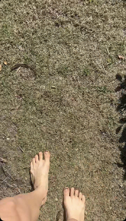 Amanda Cerny feet photo thumbnail