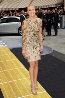Malin Akerman feet photo thumbnail