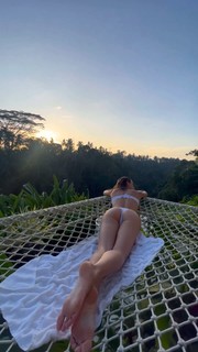 Charly Jordan feet photo thumbnail