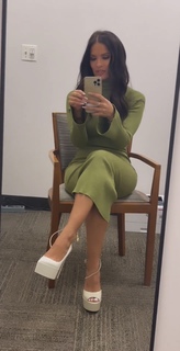 Rocsi Diaz feet photo thumbnail
