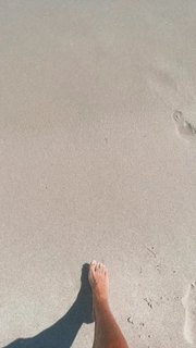 Gaby Espino feet photo thumbnail
