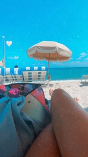 Gaby Espino feet photo thumbnail