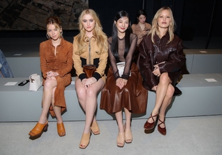 Kathryn Newton feet photo thumbnail