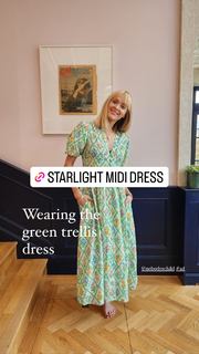 Fearne Cotton feet photo thumbnail