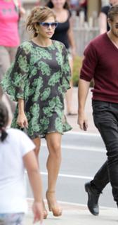 Eva Mendes feet photo thumbnail