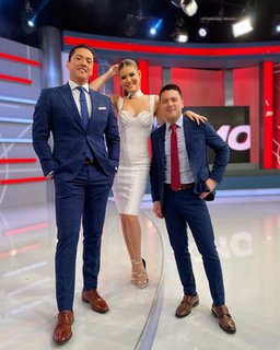 Vanessa Claudio feet photo thumbnail