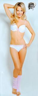 Luisana Lopilato feet photo thumbnail