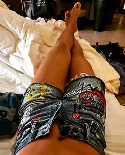 Verona Pooth feet photo thumbnail