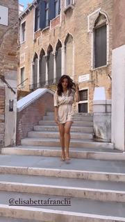 Verona Pooth feet photo thumbnail