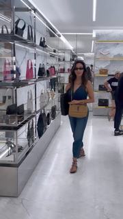 Verona Pooth feet photo thumbnail