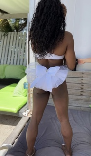 Simone Biles feet photo thumbnail