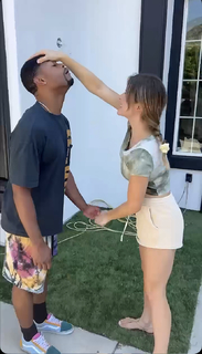 Amanda Cerny feet photo thumbnail