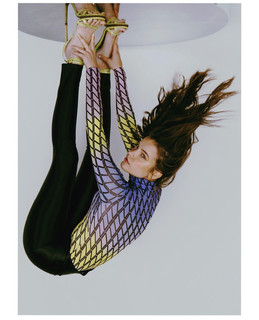 Barbara Palvin feet photo thumbnail