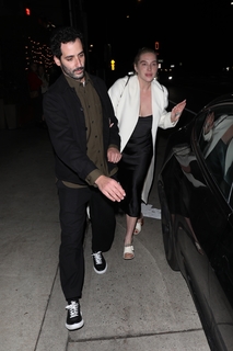 Kesha feet photo thumbnail