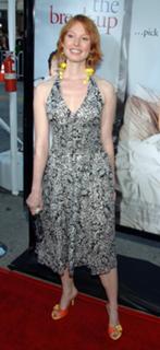 Alicia Witt feet photo 2