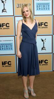 Anna Faris feet photo thumbnail