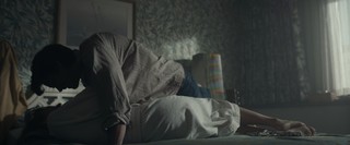 Riley Keough feet photo thumbnail
