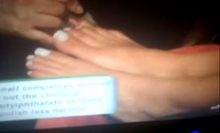 Rocsi Diaz feet photo thumbnail