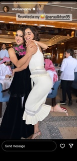Ananya Pandey feet photo thumbnail