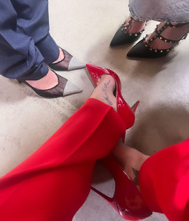Giorgia Palmas feet photo thumbnail