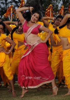 Raai Laxmi feet photo thumbnail